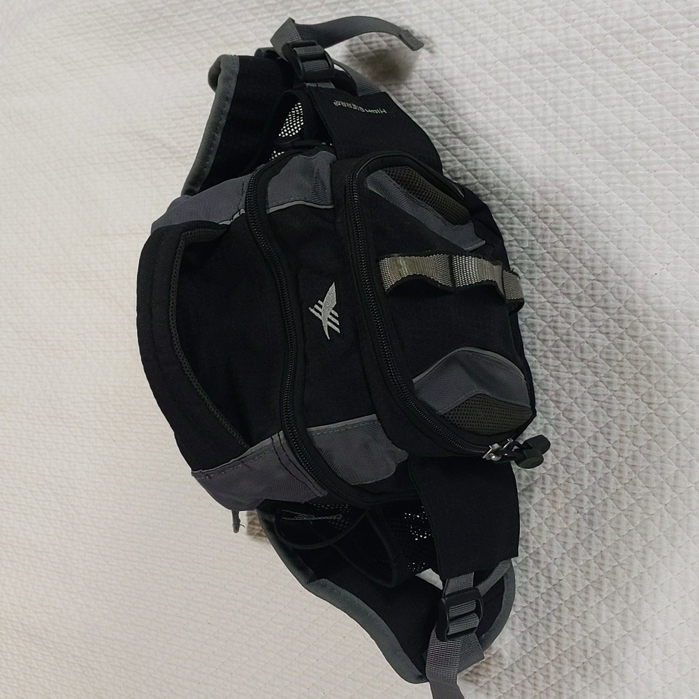 High Sierra large fanny pack